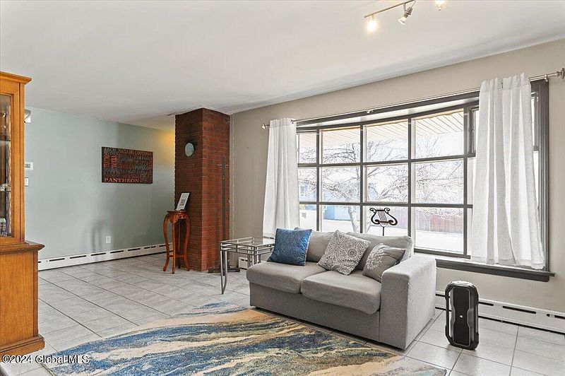 5th image of 3 Nicholas Drive