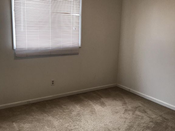 5th image of 36 Woodbridge Park