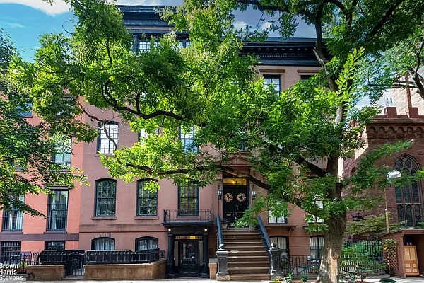 Sold by Brown Harris Stevens | media 9