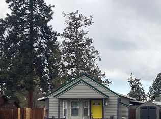 719 SE 2nd St APT A, Bend, OR 97702