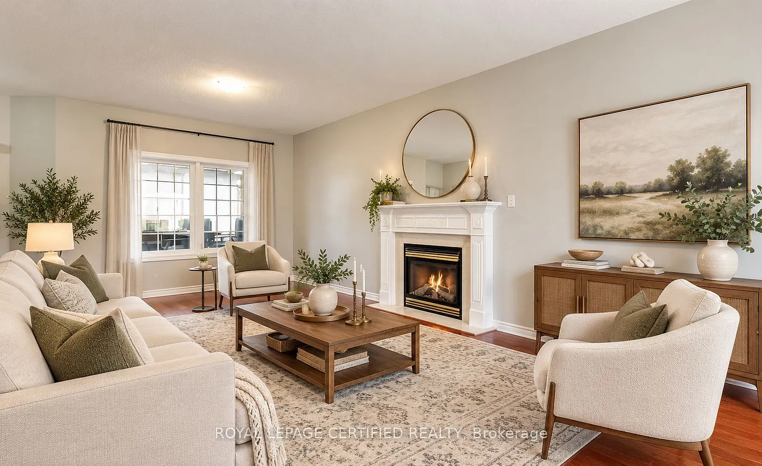 3 bed, $2,700 — Photo 2