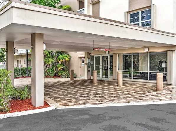 1831 NE 38th Street #506, Oakland Park, FL 33308