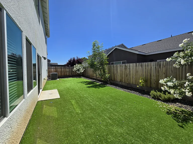 7037 E Cornell Ave — Photo 66