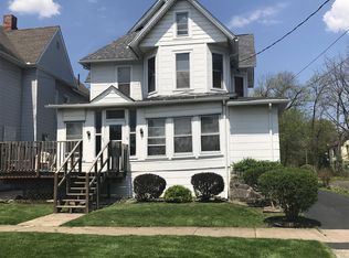 81 Niagara St, Lockport, NY 14094