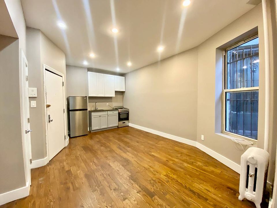 1st image of 8019 17th Ave #4