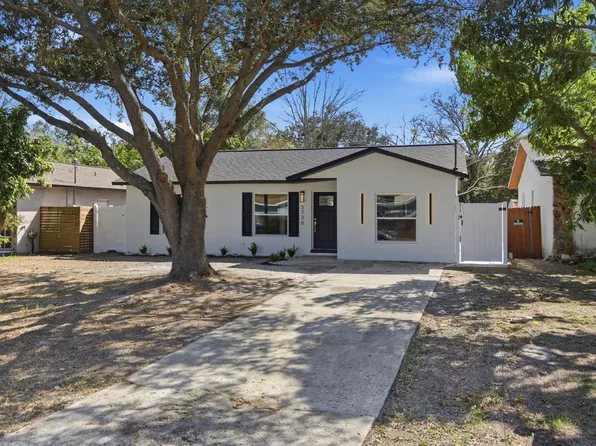 5720 79th Ave N #B, Pinellas Park, FL 33781