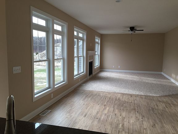 2nd image of 198 Granite Dr