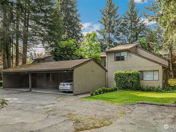 2nd image of 1301 Bellevue Way SE