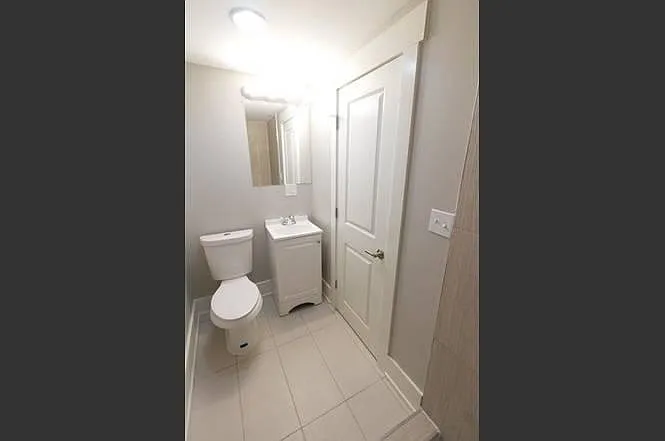 2218 N Lawndale Ave #1 — Photo 12