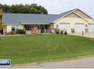 1231 Olde Apple Ln, Oshkosh, WI 54904
