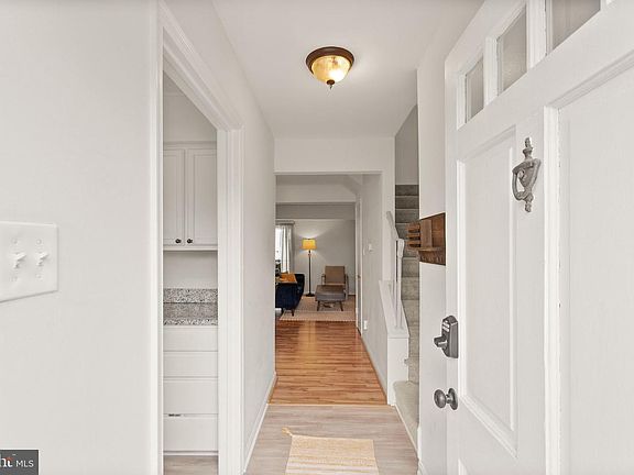5th image of 14366 Avocado Ct #21B