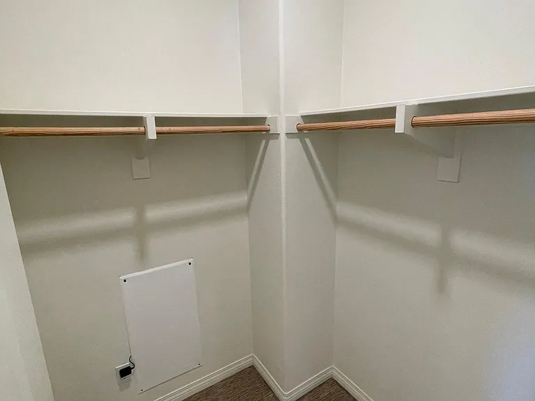 501 Hummingbird Ln — Photo 15