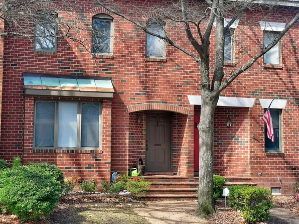 1301 Llewellyn Ave, Norfolk, VA 23517
