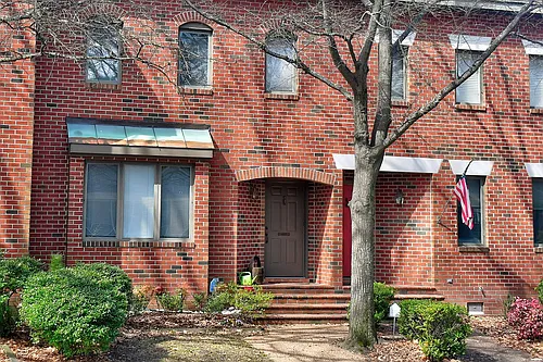 1301 Llewellyn Ave Photo 1