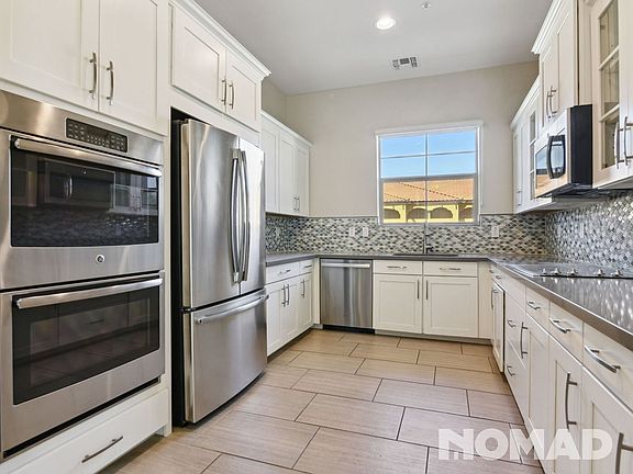2nd image of 17644 N 77th Pl
