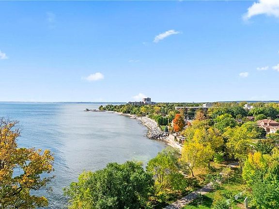 5th image of 3500 Lakeshore Rd W #827