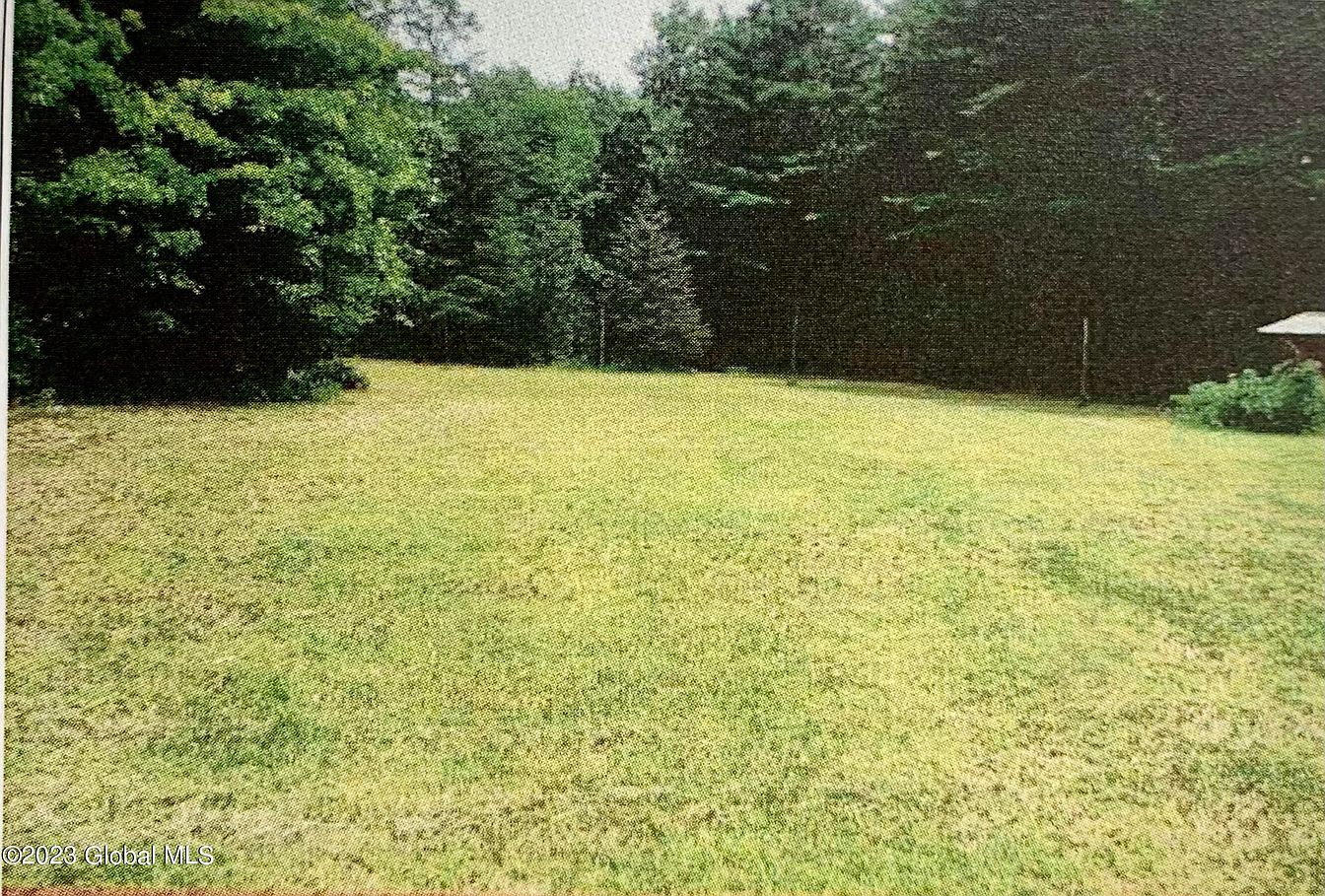 2nd image of 510 Gansevoort Road