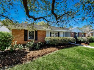 10719 Burgoyne Rd, Houston, TX 77042