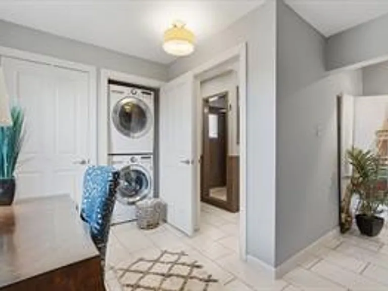 420 Catoma St — Photo 12