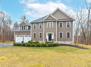 2-2 Stymast Dr #A, Mendon, MA 01756