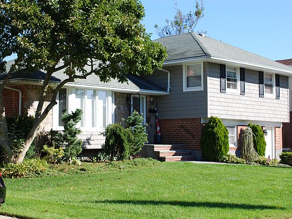 2nd image of 289 N Richmond Ave