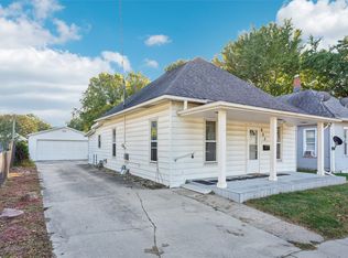 803 E 25th Ct, Des Moines, IA 50317