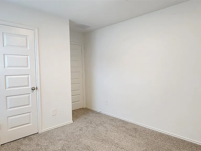 3610 Lanercost Ln — Photo 26