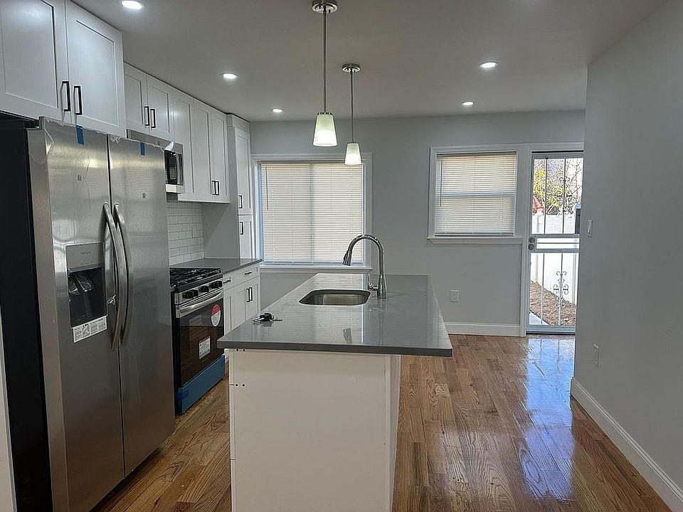 1st image of 116-21 171st St #11434