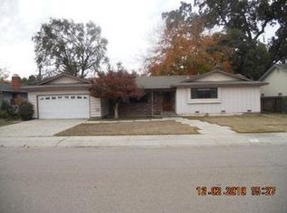 607 S Whitney Dr, Visalia, CA 93277