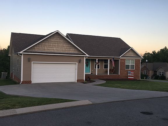 2nd image of 144 Lauren Way SE