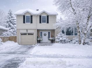 33 Porter Cres, Barrie, ON L4M 5H8