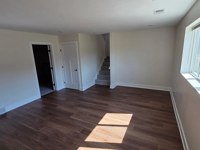 9021 Lake Michigan Dr #0 — Photo 4