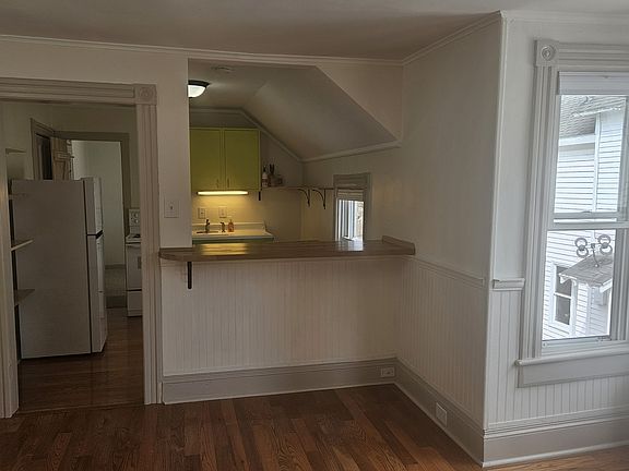 3rd image of 53 York Ave APT 2B