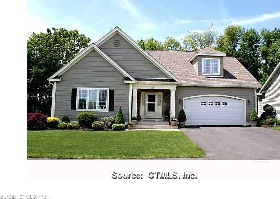 1st image of 33 Dogwood Ct