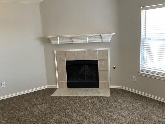 4th image of 7805 Enchanted Isle Dr