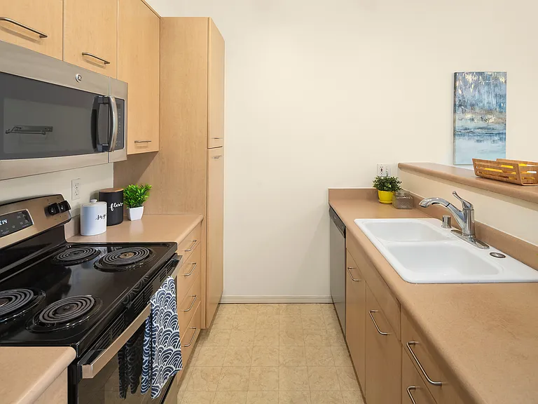 710 240th Way SE #D201 — Photo 7