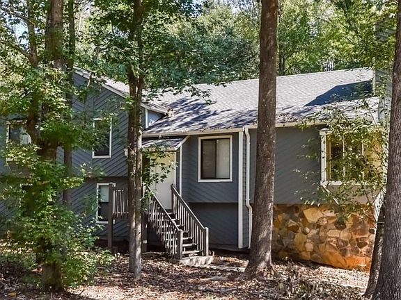 2nd image of 3828 Woodrose Ct