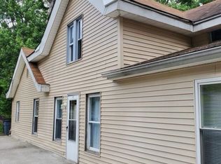 17 Clove Rd APT 1, Salisbury Mills, NY 12577