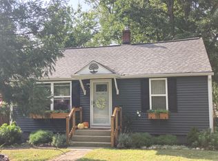 2413 Hazel Ave, Kalamazoo, MI 49008