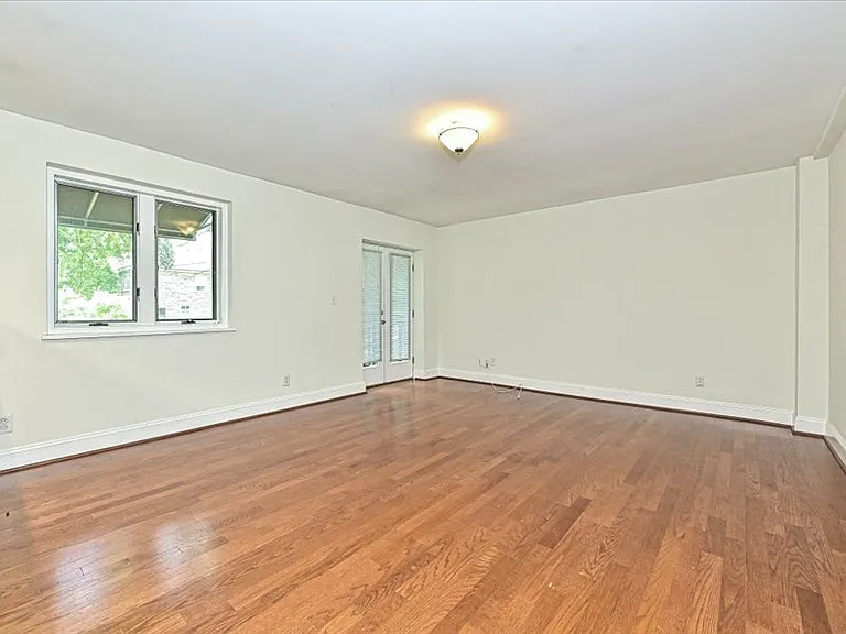 2441 Vail Ave #1 — Photo 18