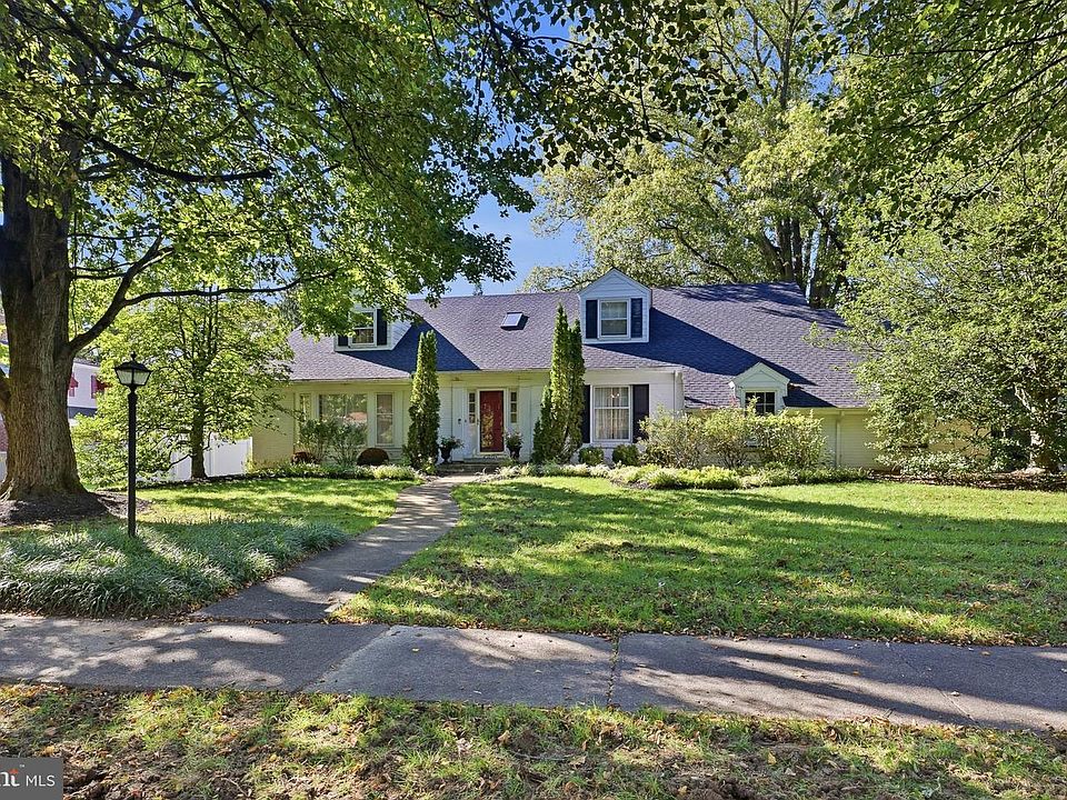 1st image of 607 Berwick Rd