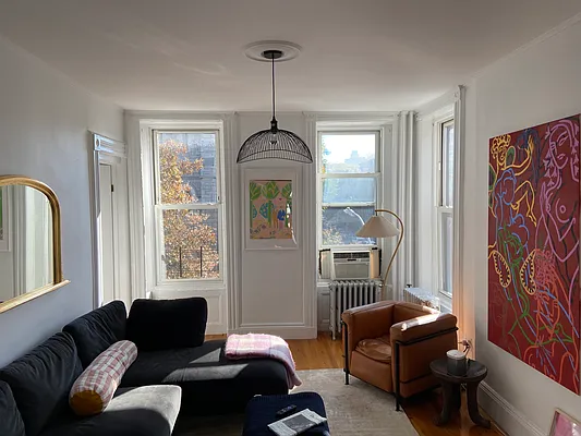 Rented by Garfield Realty  | media 8