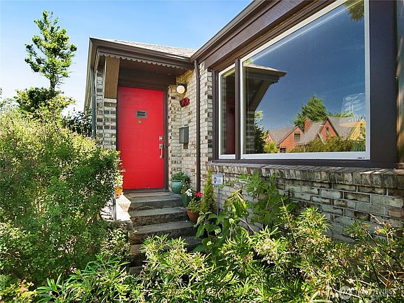 2nd image of 8028 23rd Avenue NW