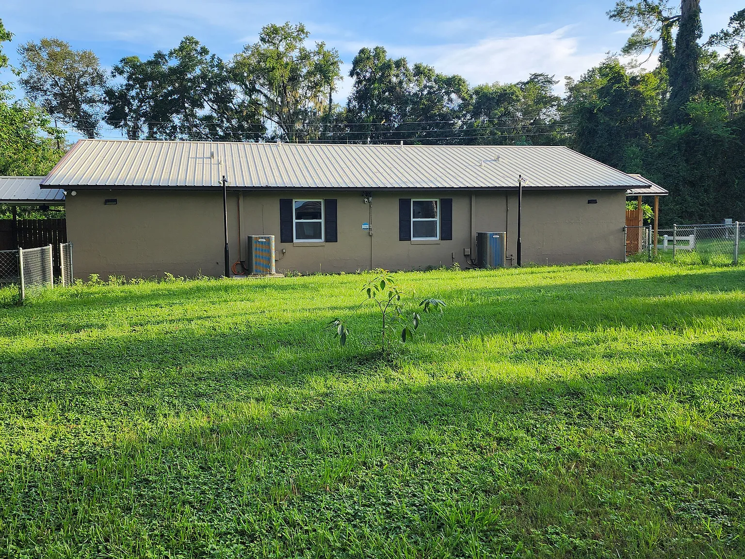 2615 SW 87th Place — Photo 3