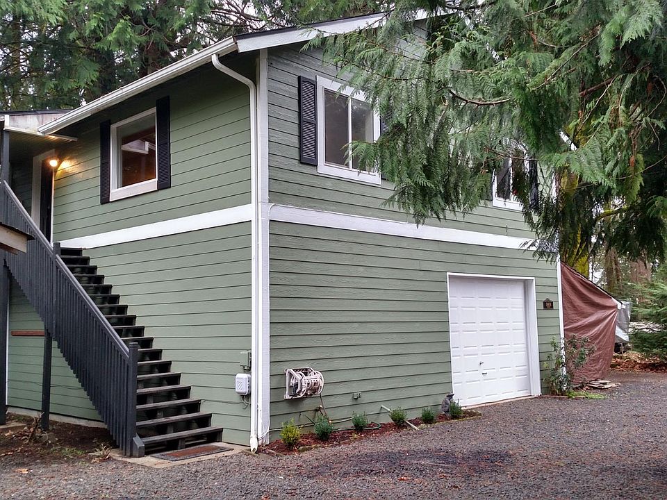 1st image of 2840 26th Ave NE #B