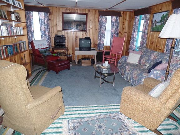 4th image of 110 Dunbaden Dr