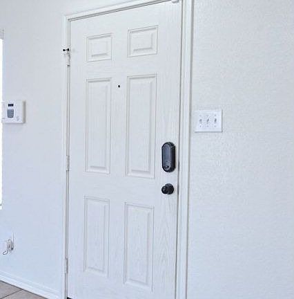3rd image of 641 Crosspoint Dr