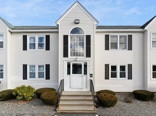 60 Florry Dr UNIT 27, Dracut, MA 01826