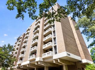 1245 4th St SW APT E-410, Washington, DC 20024