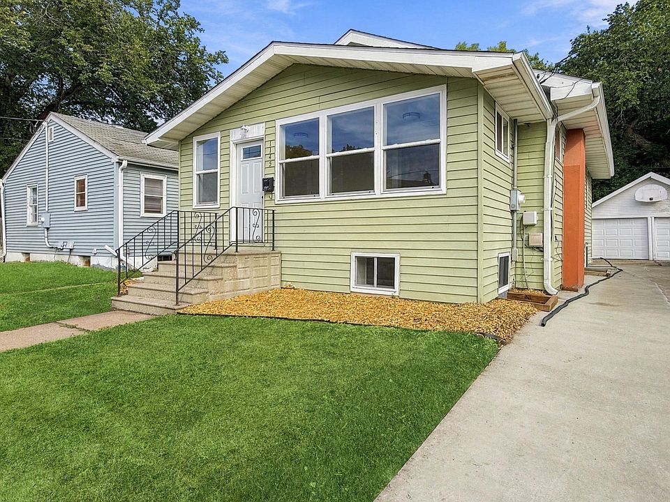 1st image of 1145 9th St N